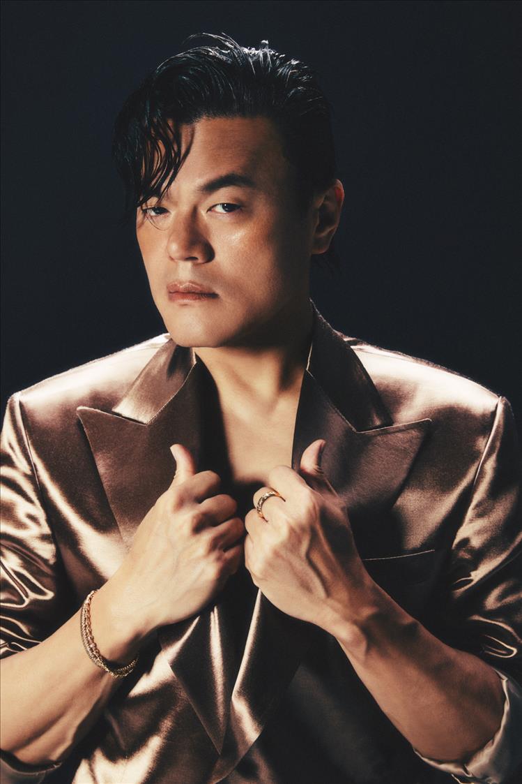 J.Y. Park : Gallery